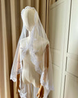 Mantilla veil • Trend 2025 - STYLE Mantilla