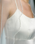 Bridal veil with pearls • Pearls edge veil