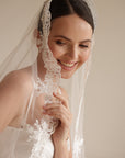 Mantilla veil • Trend 2025 -  STYLE Mantilla