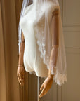 Veil chantilly lace • Eyelash lace veil