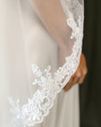 Mantilla veil • Trend 2025 -  STYLE Mantilla